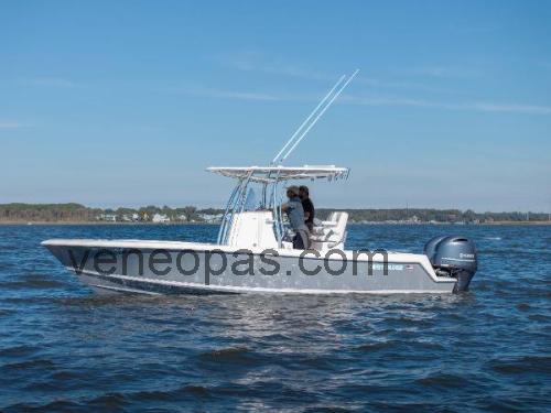 Contender 25T Tekniset tiedot ja arvostelut 